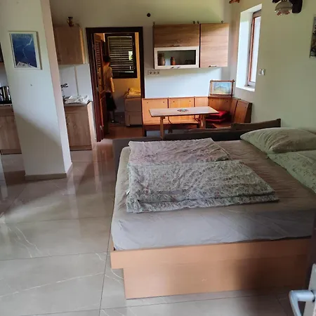 Balassa Weekendhouse Сasa de vacaciones