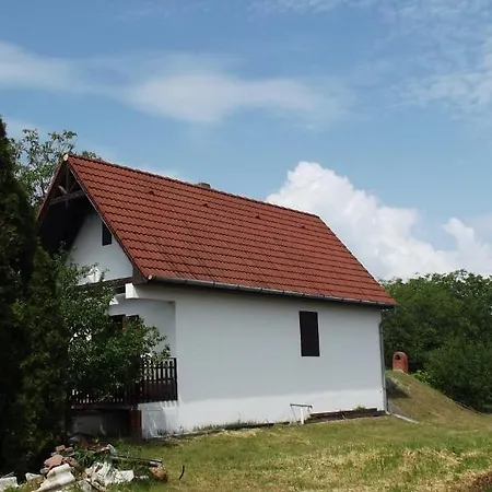 Balassa Weekendhouse Nyaraló *