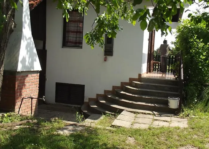 Сasa de vacaciones Balassa Weekendhouse Siófok